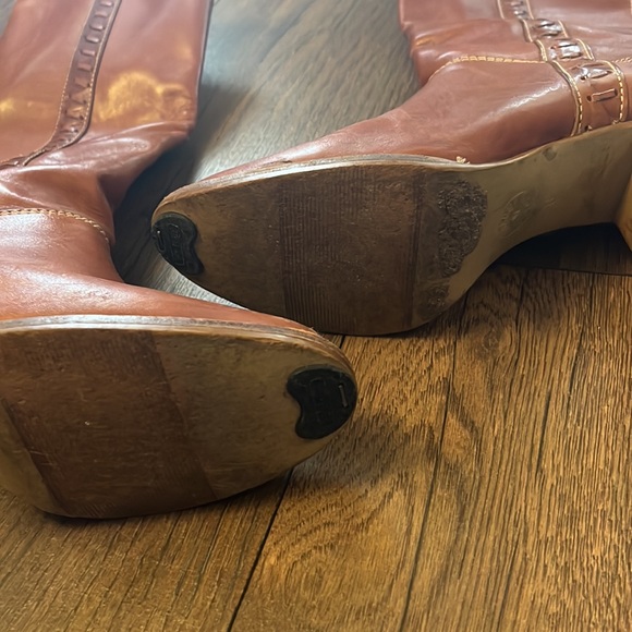 Vintage made in Brazil brown leather heeled boots size 8 - Picture 3 of 7
